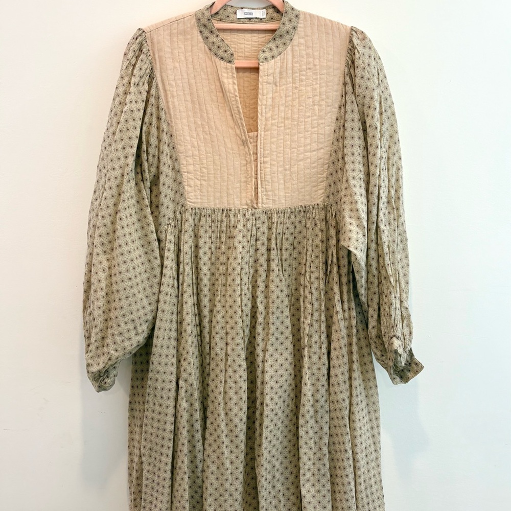 Closed Cotton Beige Long Sleeve Dress with Pattern